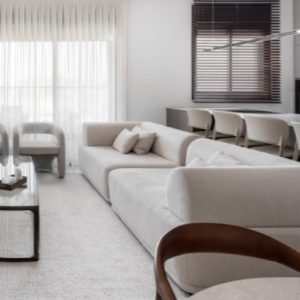 Manchester Fluffy ספת